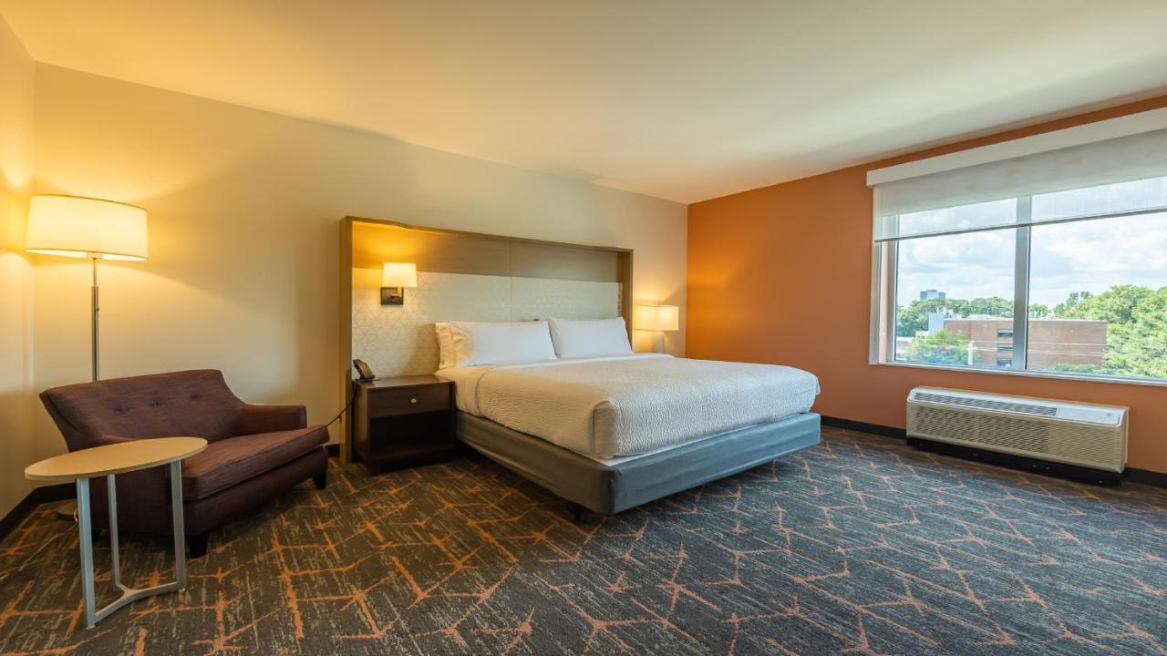 מלון Courtyard By Marriott Atlanta דאנוודי מראה חיצוני תמונה