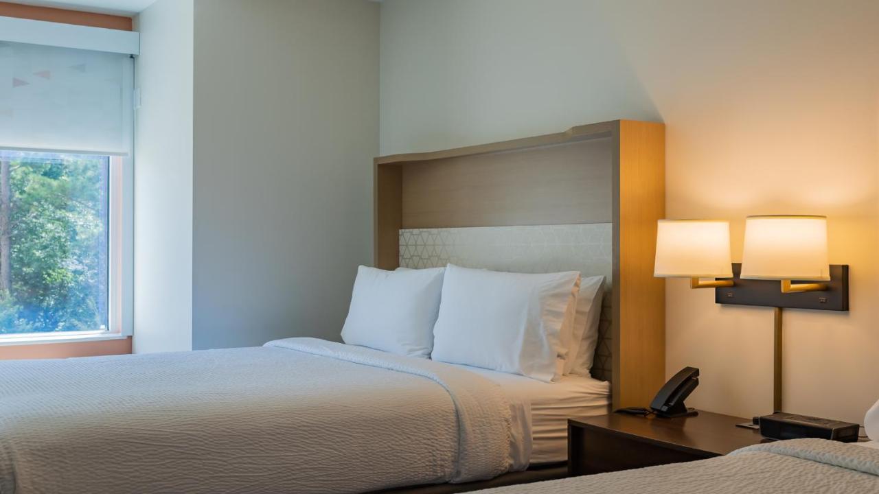 מלון Courtyard By Marriott Atlanta דאנוודי מראה חיצוני תמונה