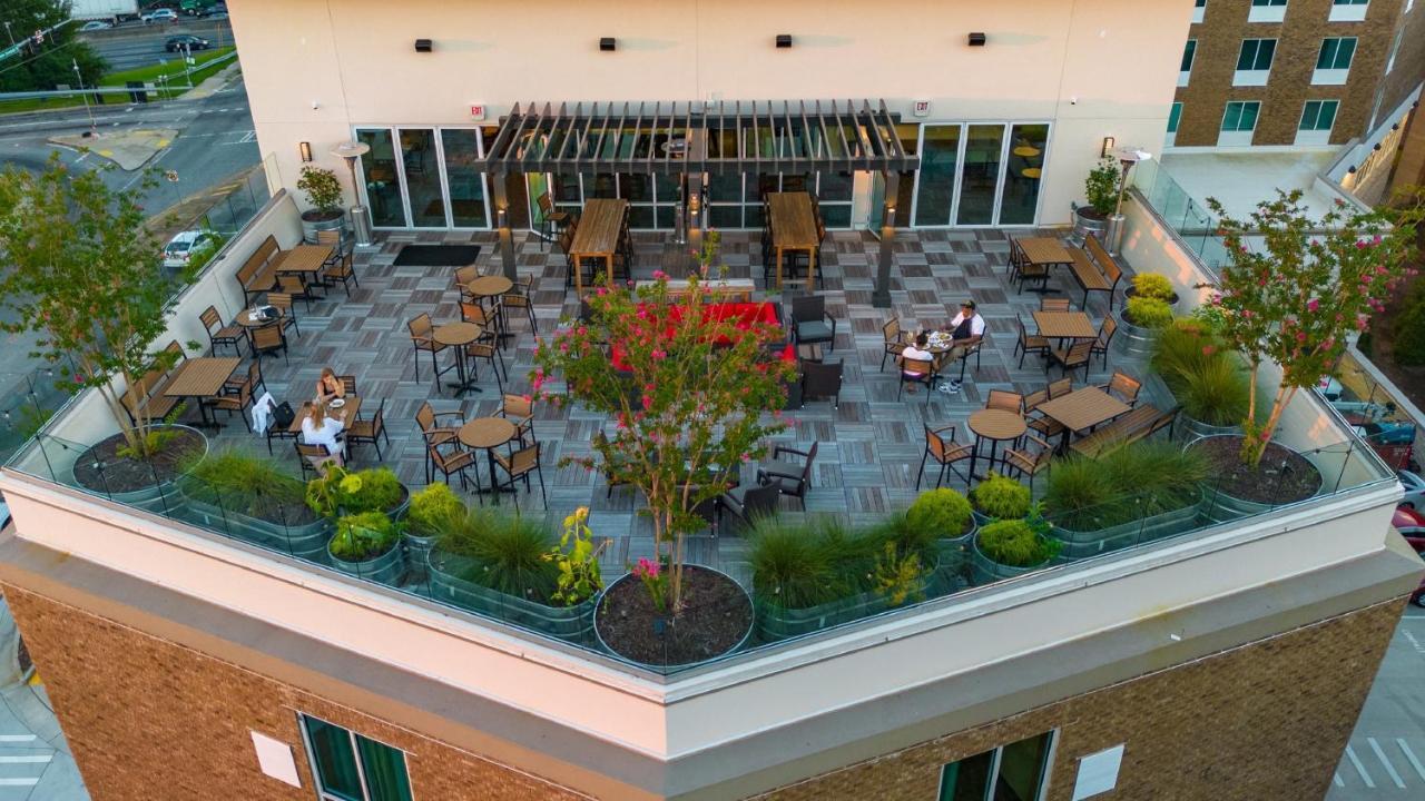 מלון Courtyard By Marriott Atlanta דאנוודי מראה חיצוני תמונה