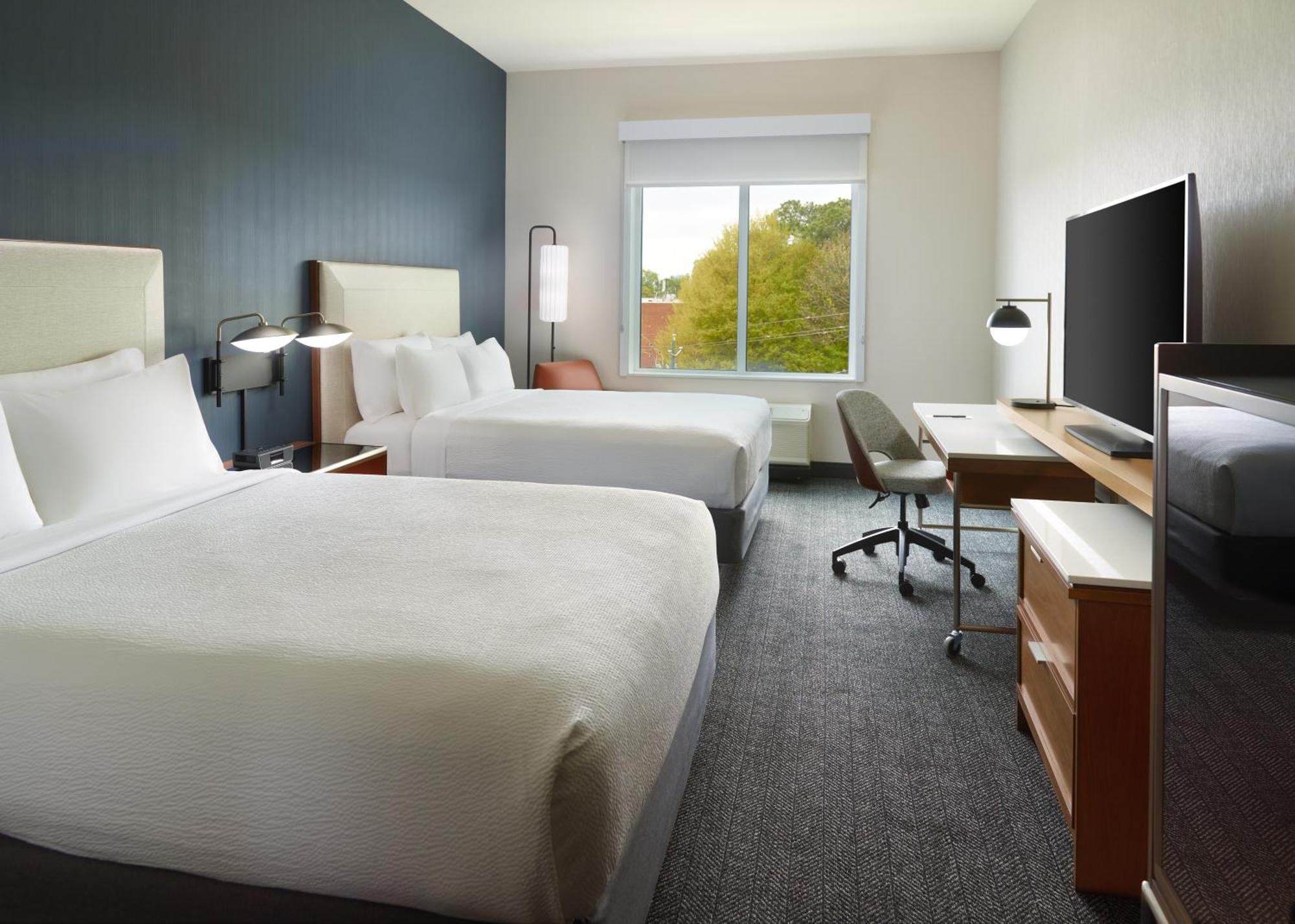 מלון Courtyard By Marriott Atlanta דאנוודי מראה חיצוני תמונה