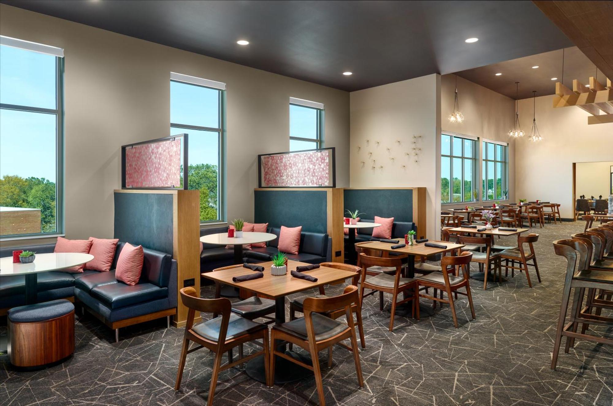 מלון Courtyard By Marriott Atlanta דאנוודי מראה חיצוני תמונה