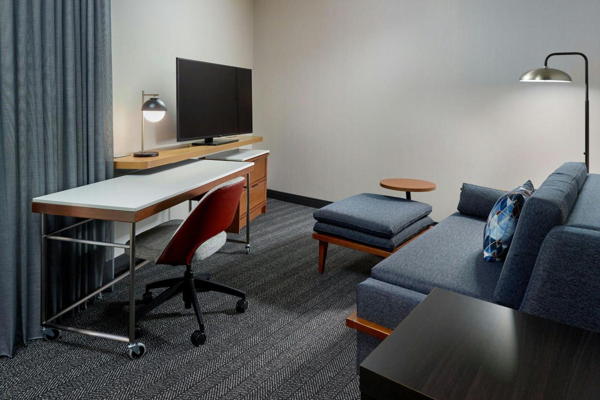 מלון Courtyard By Marriott Atlanta דאנוודי מראה חיצוני תמונה